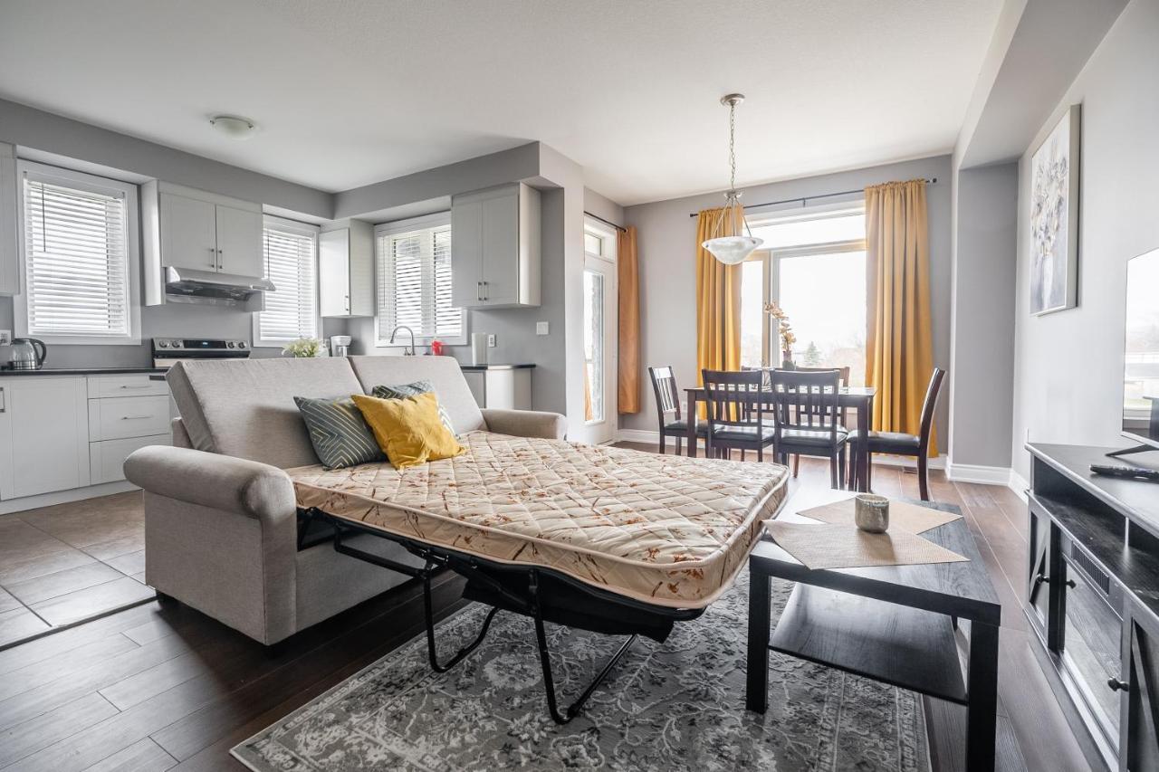 Modern Hamilton Homes Lake Ontario Shore By Globalstay Exteriör bild